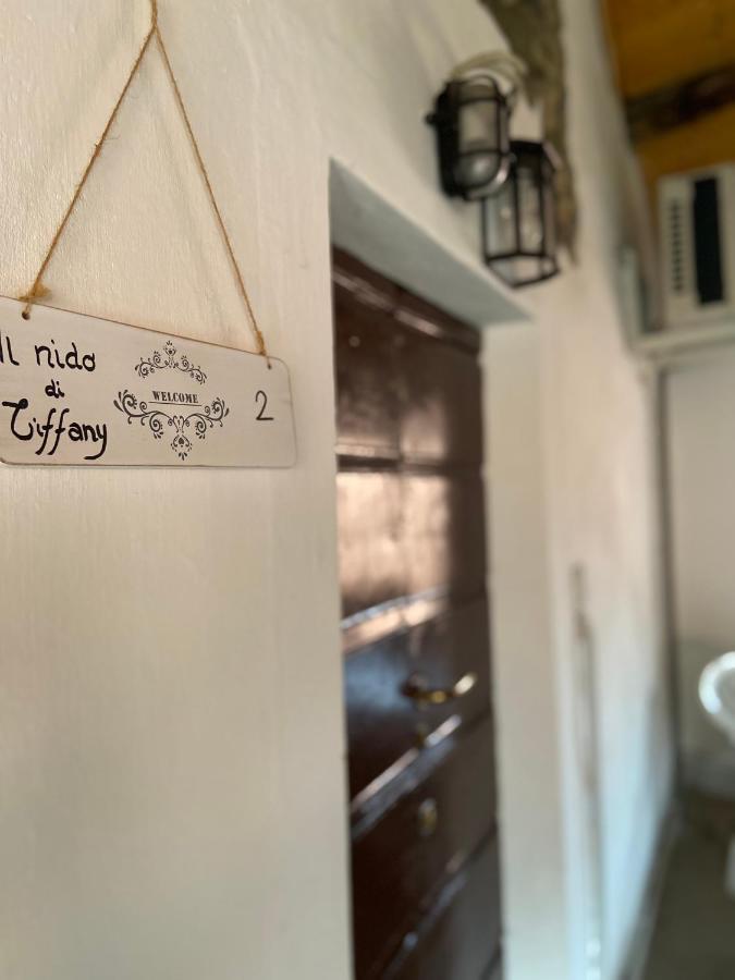 Appartement Il Nido Di Tiffany à Massino Visconti Extérieur photo