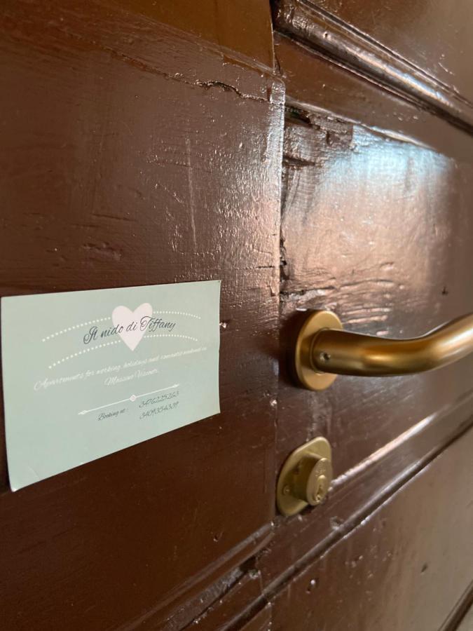 Appartement Il Nido Di Tiffany à Massino Visconti Extérieur photo