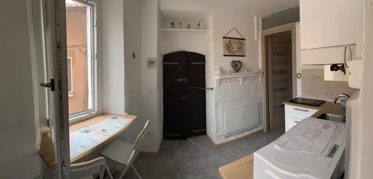 Appartement Il Nido Di Tiffany à Massino Visconti Extérieur photo